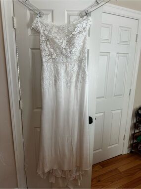 Elegant White Floral Appliqué Bodice Satin Skirt Wedding Gown